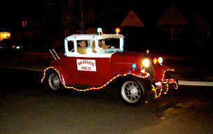 christmas-parade-truck