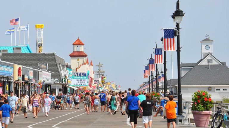 BREEZIN' UP - 10 Photos - 1032 Boardwalk, Ocean City, New Jersey